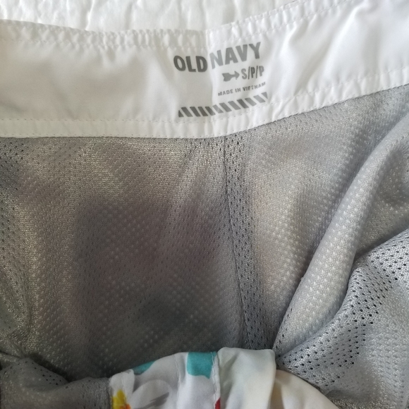 Old Navy Hawaiian Swim Shorts Board Shorts S EUC - Picture 8 of 9